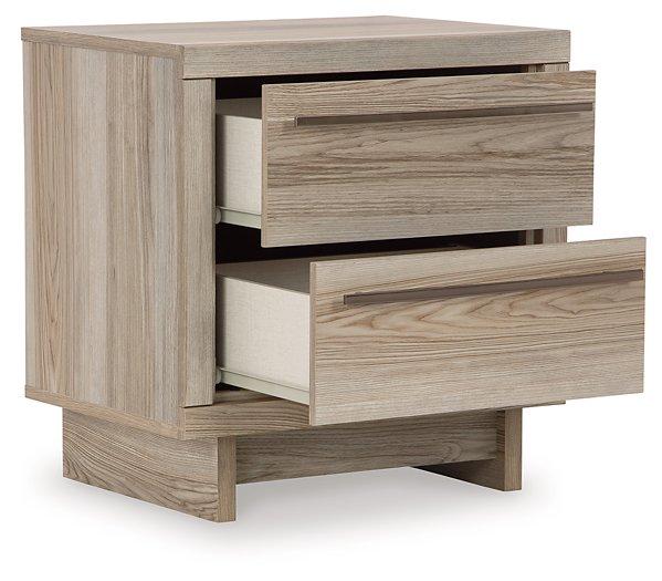 Hasbrick Queen Bedroom Set