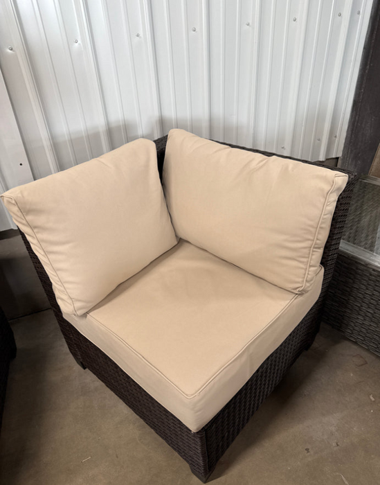 Jumbo Modular Sectional/Cup Holder Additions